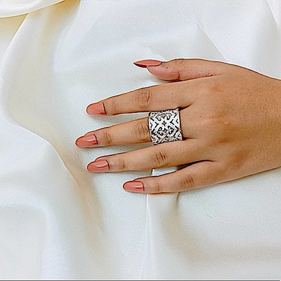 NEW STERLING SILVER WIDE BAND ZIRCONIA HEART CUFF RING - Picture 6 of 12